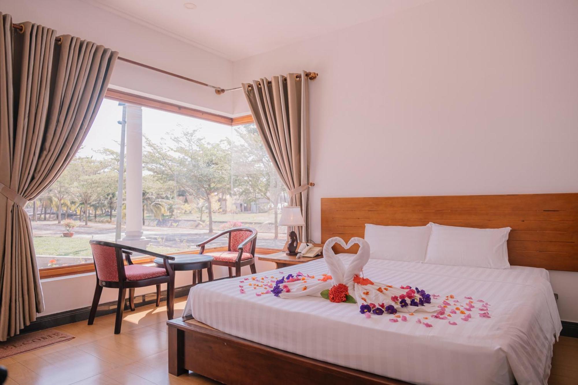 Dat Lanh Beach Resort Лазі Екстер'єр фото